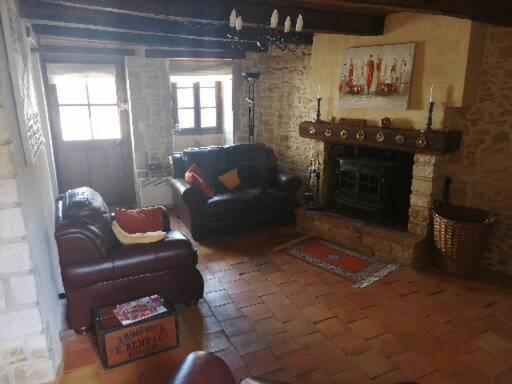 Traditional Stone Cottage Condac Luaran gambar